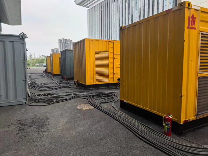 南召不同季节柴油发电机组保养有哪些注意事项？